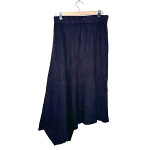 Cyrus Black Ribbed Asymmetrical Hem Elastic Waist Sweater Skirt Size Medium